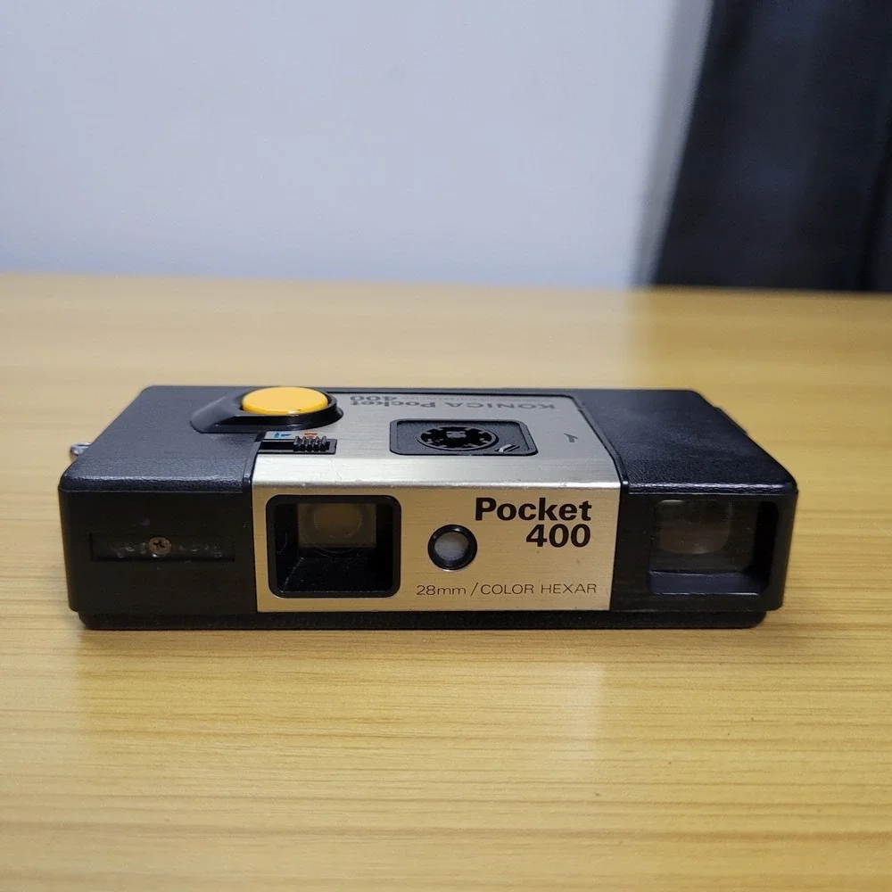 Konica Pocket 400 110 Film Camera Missing‎ Battery Cover For Parts